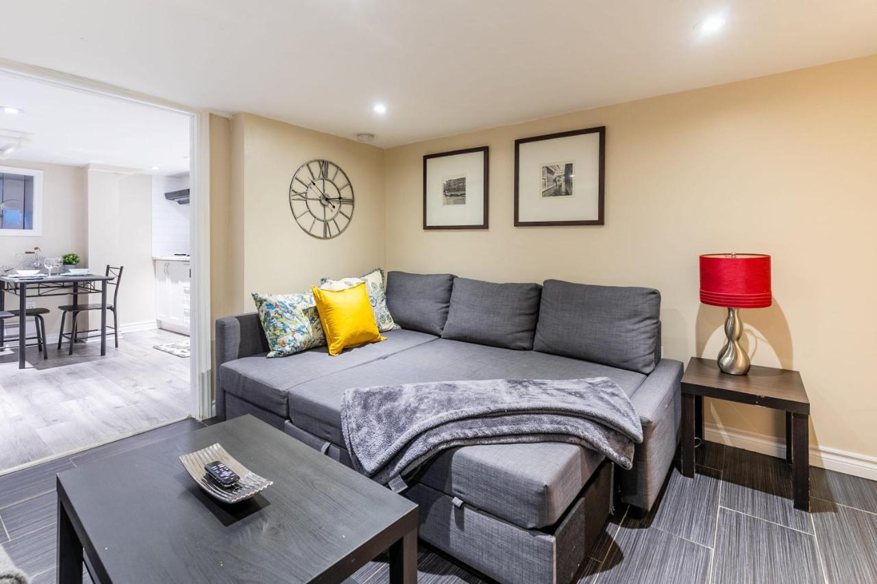 Newly Renovated - Cozy 1Br Apt With Netflix - Prime Location โตรอนโต ภายนอก รูปภาพ