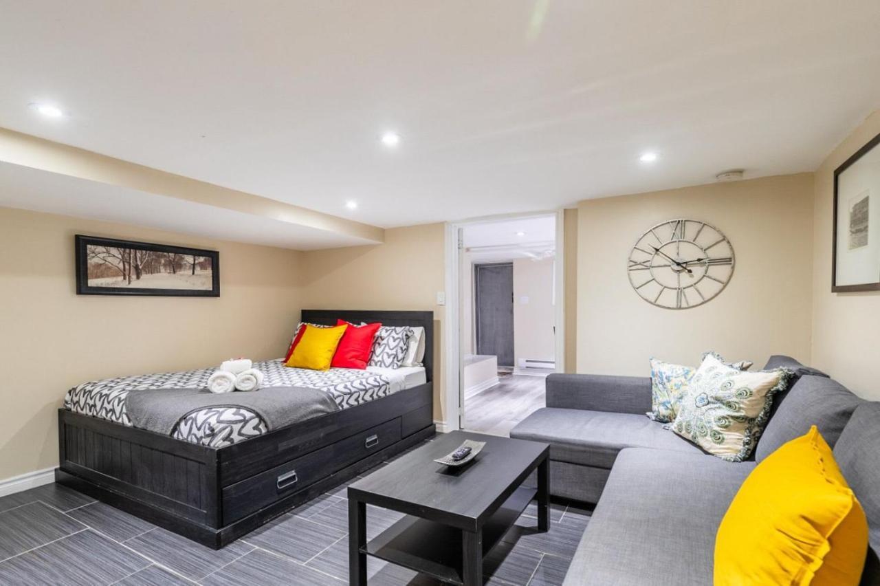 Newly Renovated - Cozy 1Br Apt With Netflix - Prime Location โตรอนโต ภายนอก รูปภาพ